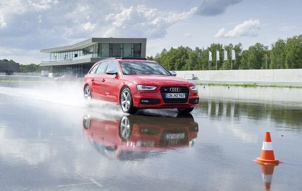 Audi driving dynamics Neuburg